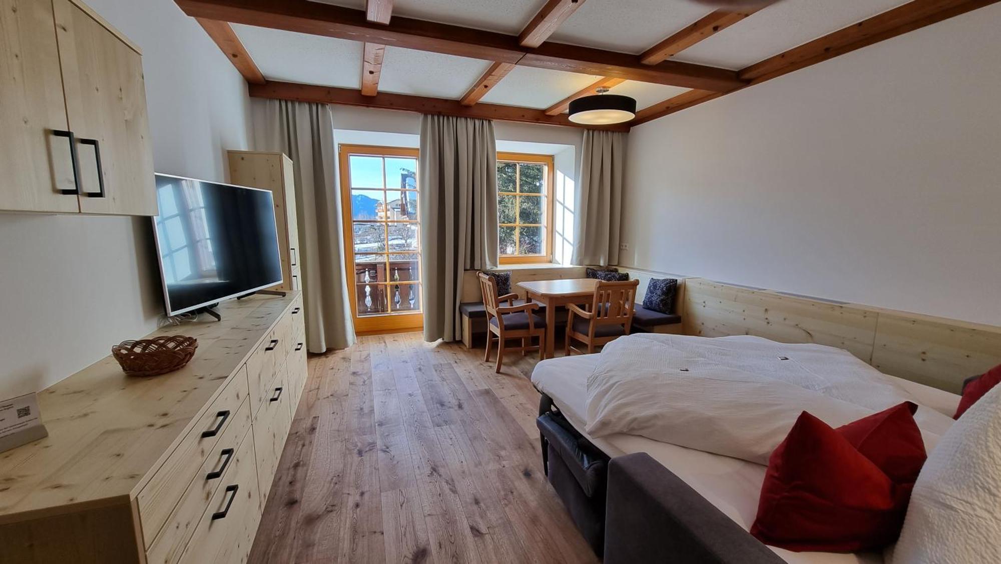 Ferienhof Obergasser Und Bergblick Weissensee Room photo