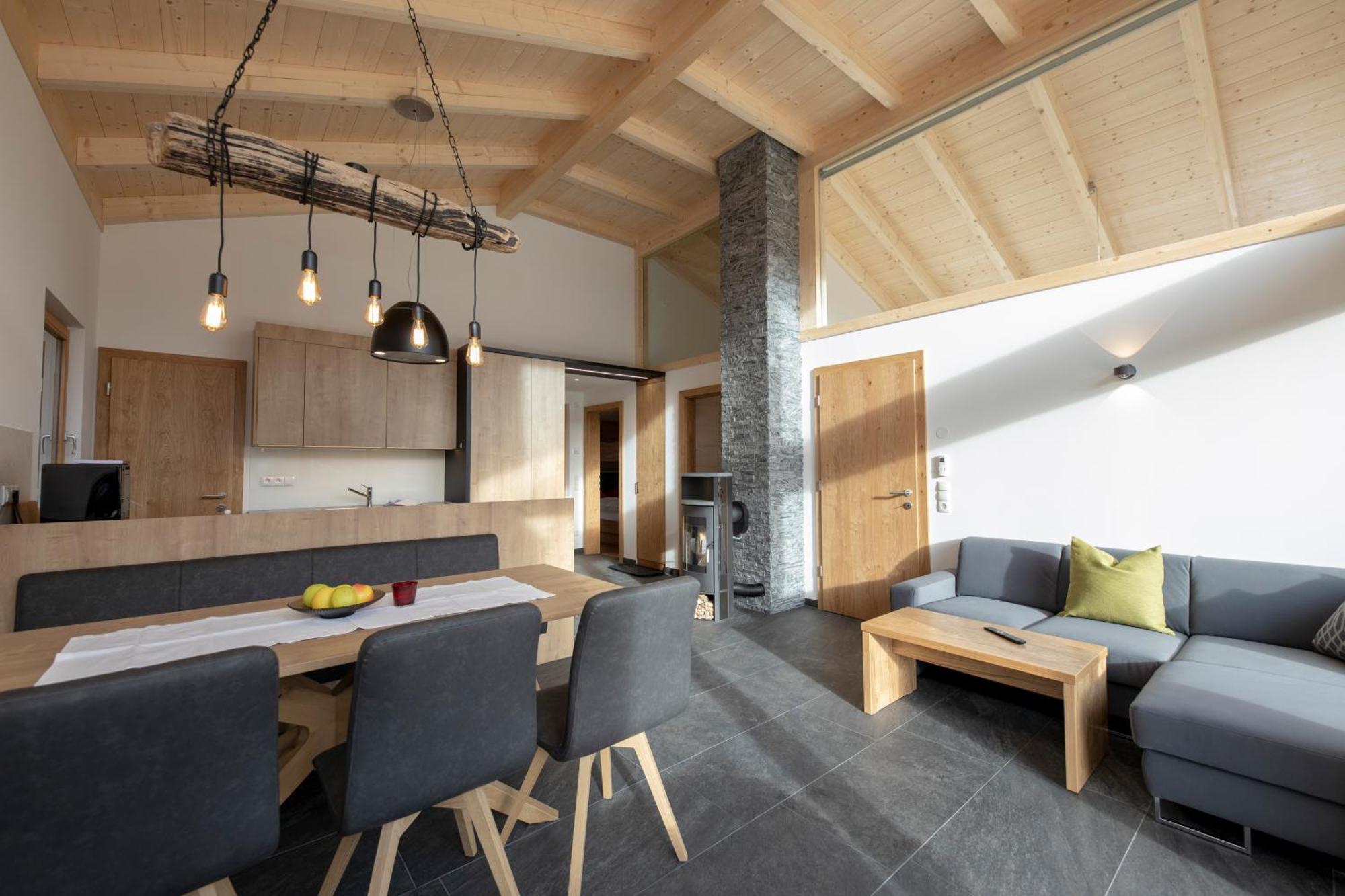 Ferienhof Obergasser Und Bergblick Weissensee Room photo